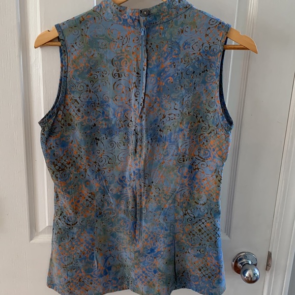 Go Fish zip sleeveless blouse, M - Picture 2 of 4